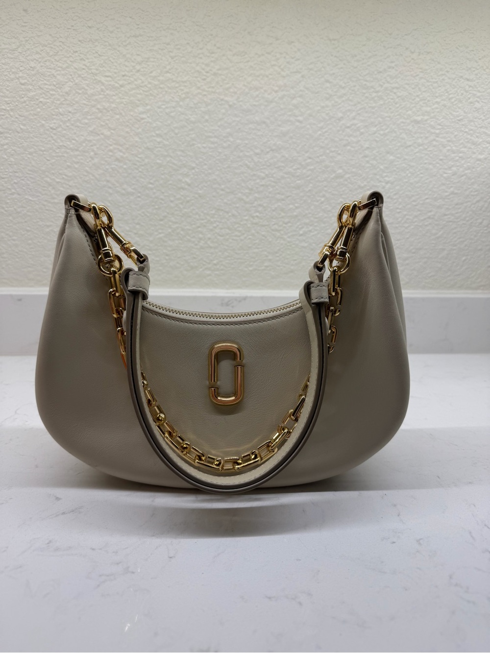 Gold-Chain Taupe Hobo Shoulder Bag - Picture 4 of 11